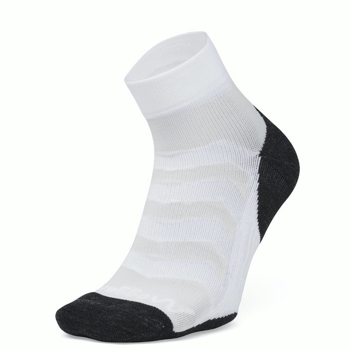 Moggans ultralight speed White ankle sock with black toes and heels on a white background