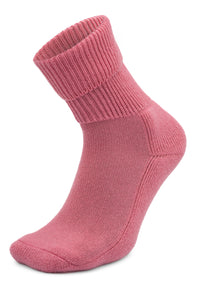 parsons pink, ribbed, crew-length Moggans Cashmere Luxury Bed Sock — made in Scotland — set against a white background.
