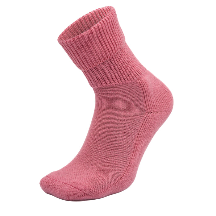 parsons pink, ribbed, crew-length Moggans Cashmere Luxury Bed Sock — made in Scotland — set against a white background.